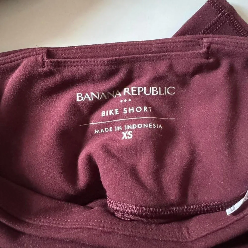 Banana Republic Biker Short Burgundy Red XS - Picture 5 of 6